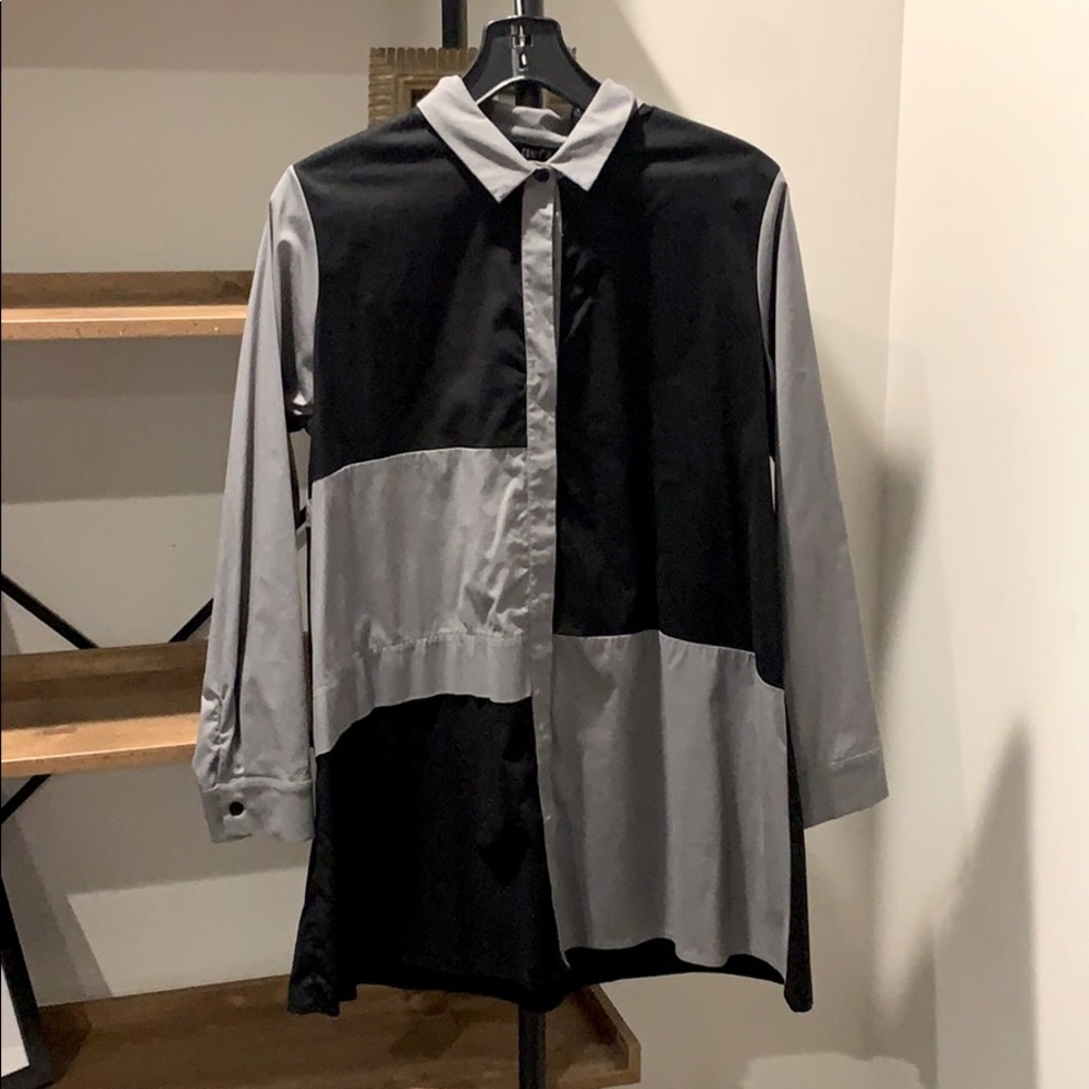 Comfy gray and black tunic dress